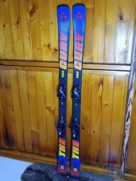 LYŽE FISCHER THE CURV JR 150CM --MODEL 2026--